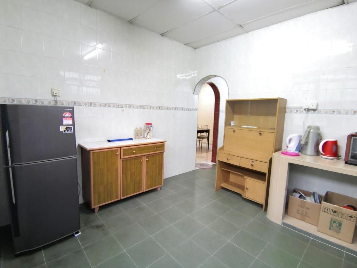 Cosy Homestay 울루티람 외부 사진