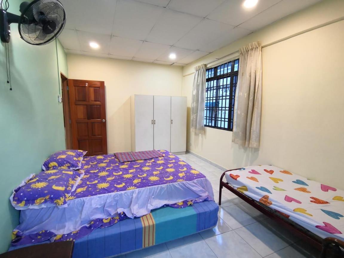 Cosy Homestay 울루티람 외부 사진