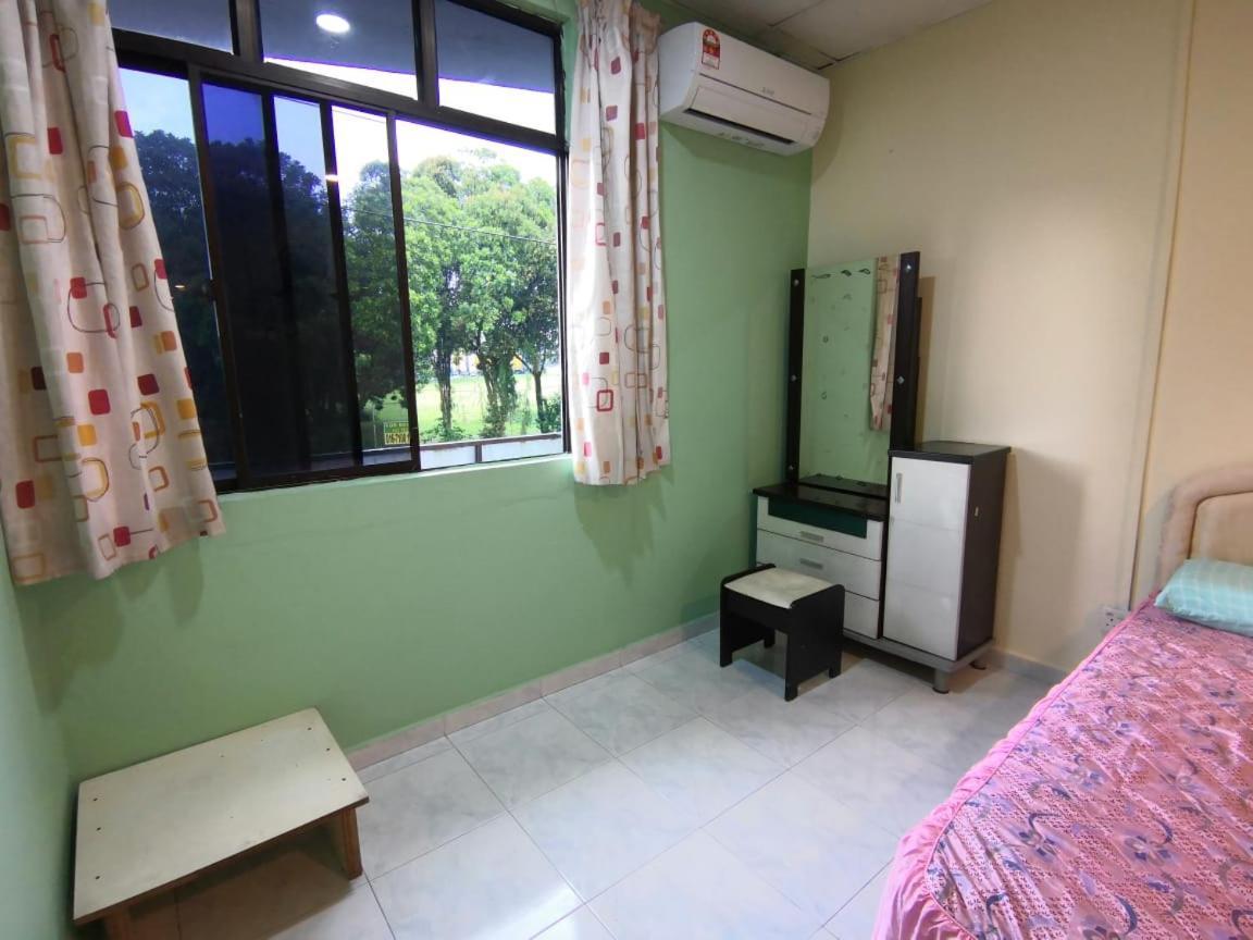 Cosy Homestay 울루티람 외부 사진